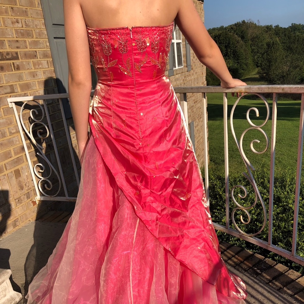 Metallic Pink Strapless Formal Dress